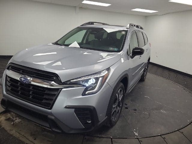 2024 Subaru Ascent Limited — photo 1 of 36