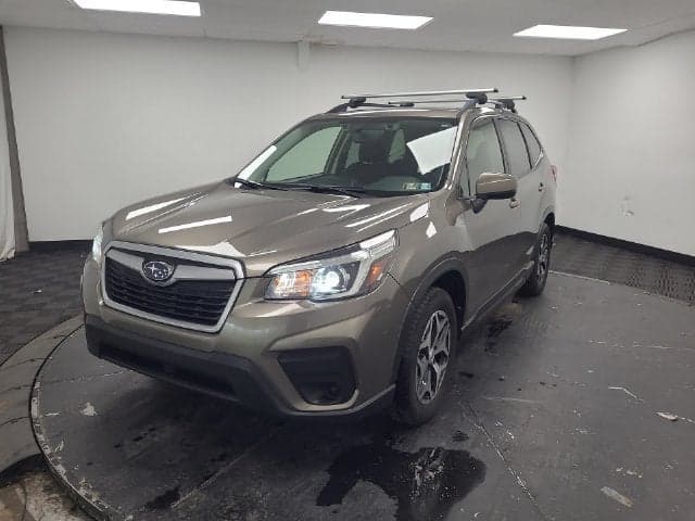 2019 Subaru Forester Premium — photo 1 of 36