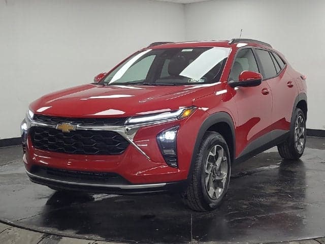 2026 Chevrolet Trax LT — photo 1 of 5