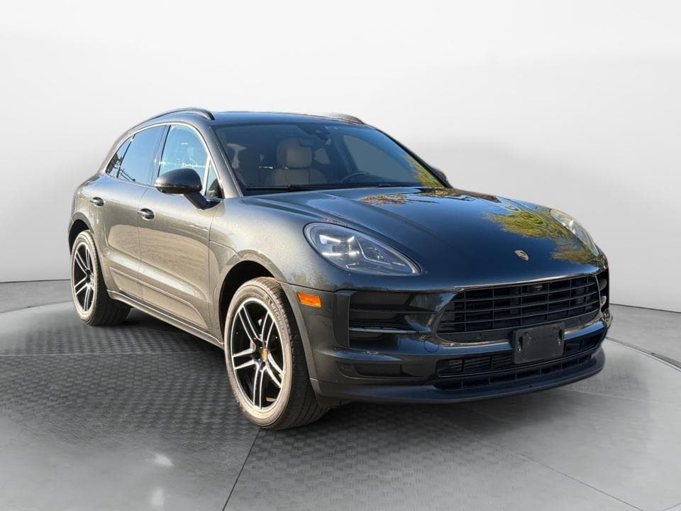 2021 Porsche Macan Base — photo 1 of 5