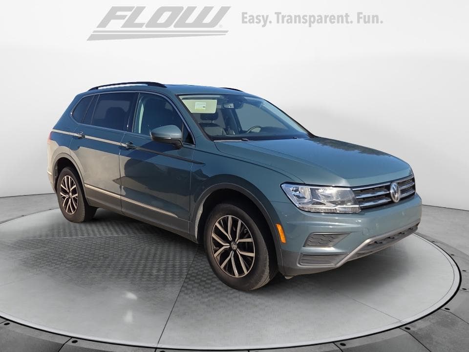 2021 Volkswagen Tiguan SE — photo 1 of 5