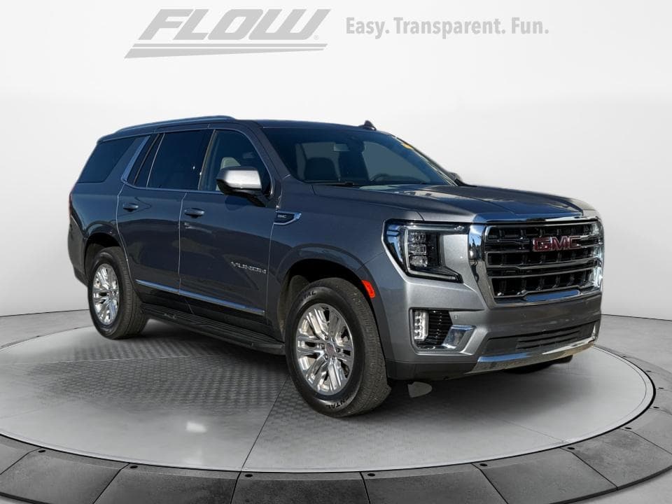 2022 GMC Yukon SLT — photo 1 of 5