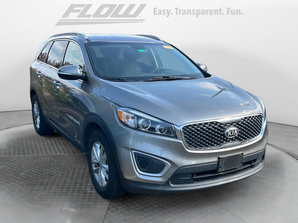 2018 Kia Sorento LX V6 — photo 1 of 5