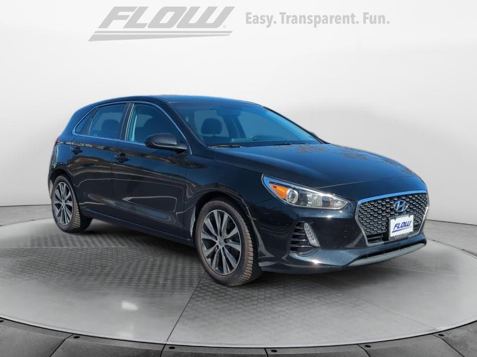 2018 Hyundai Elantra GT Base — photo 1 of 5