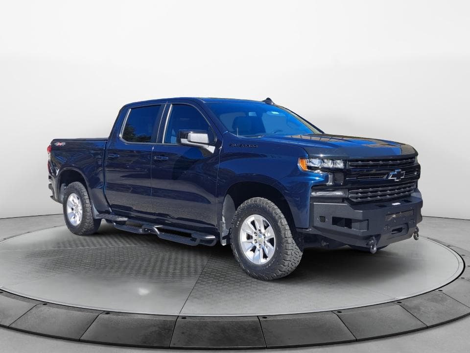 2020 Chevrolet Silverado 1500 LT — photo 1 of 5