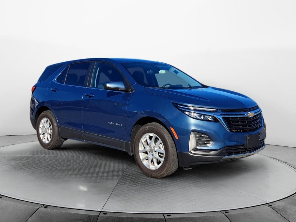 2024 Chevrolet Equinox LT — photo 1 of 5