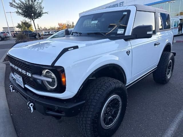 2021 Ford Bronco Base — photo 1 of 5