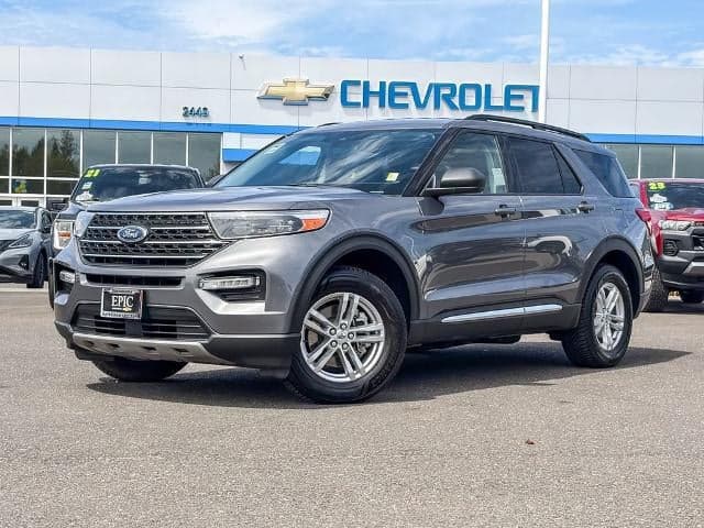 2022 Ford Explorer XLT — photo 1 of 112