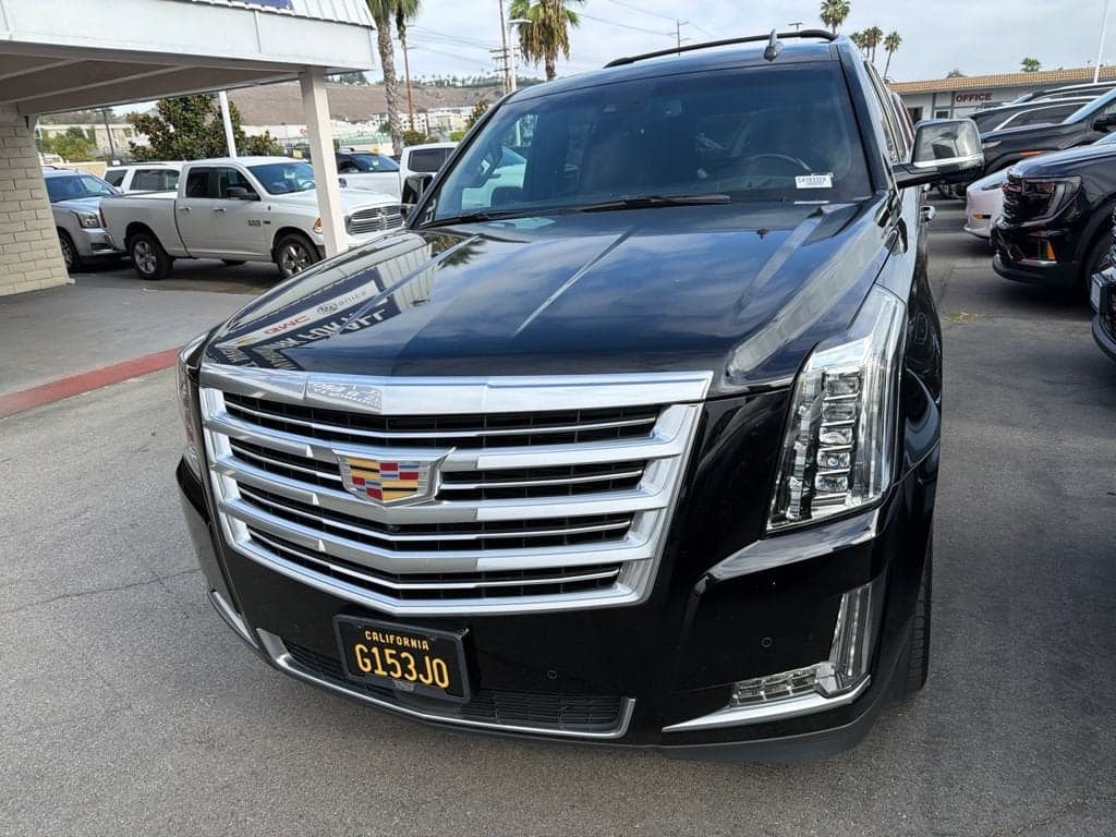2016 Cadillac Escalade Platinum — photo 1 of 27