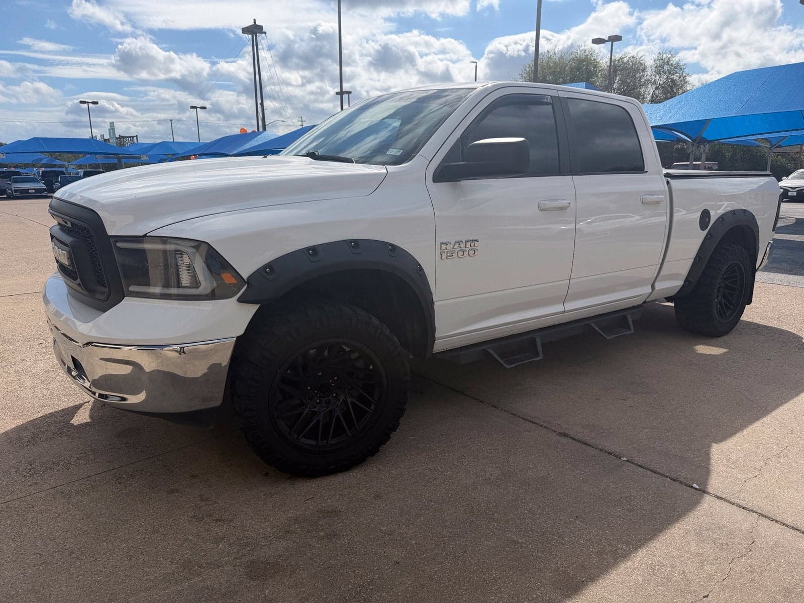 2019 RAM 1500 Classic Base — photo 1 of 5