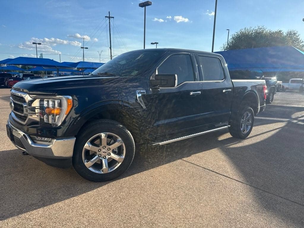 2023 Ford F-150 XLT — photo 1 of 6