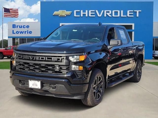 2026 Chevrolet Silverado 1500 Custom — photo 1 of 21