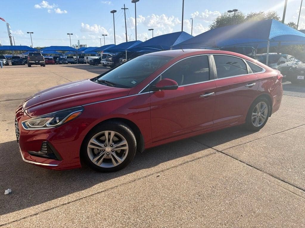2018 Hyundai Sonata SEL — photo 1 of 8