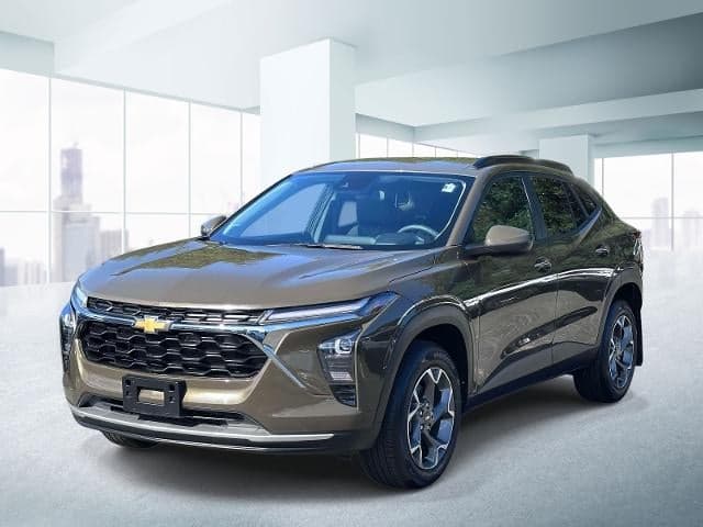 2024 Chevrolet Trax LT — photo 1 of 45