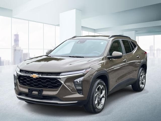 2024 Chevrolet Trax LT — photo 1 of 45