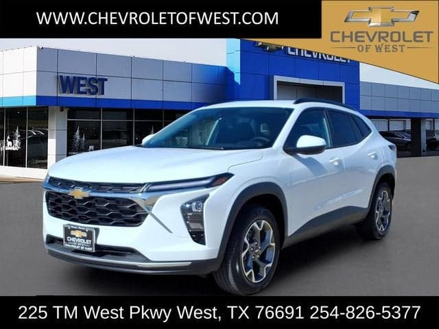 2026 Chevrolet Trax LT — photo 1 of 26