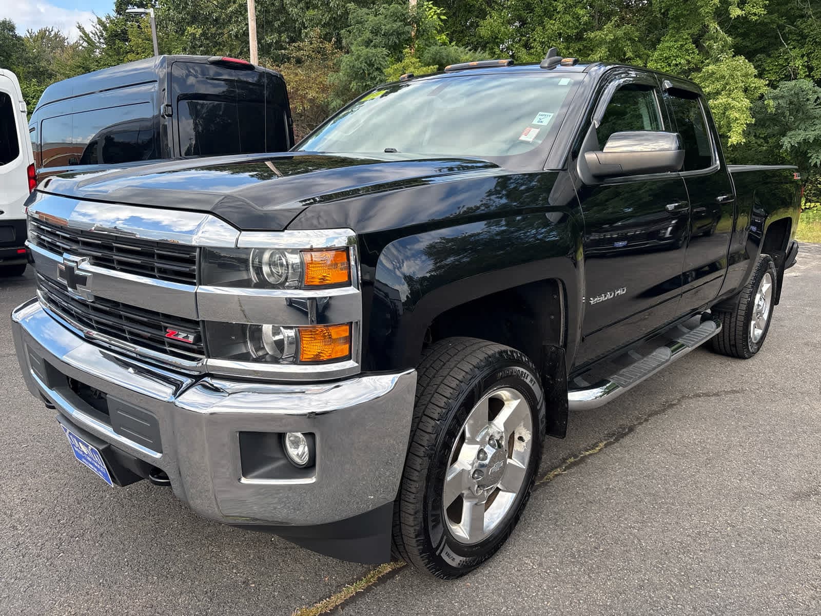 2017 Chevrolet Silverado 2500HD LT — photo 1 of 28