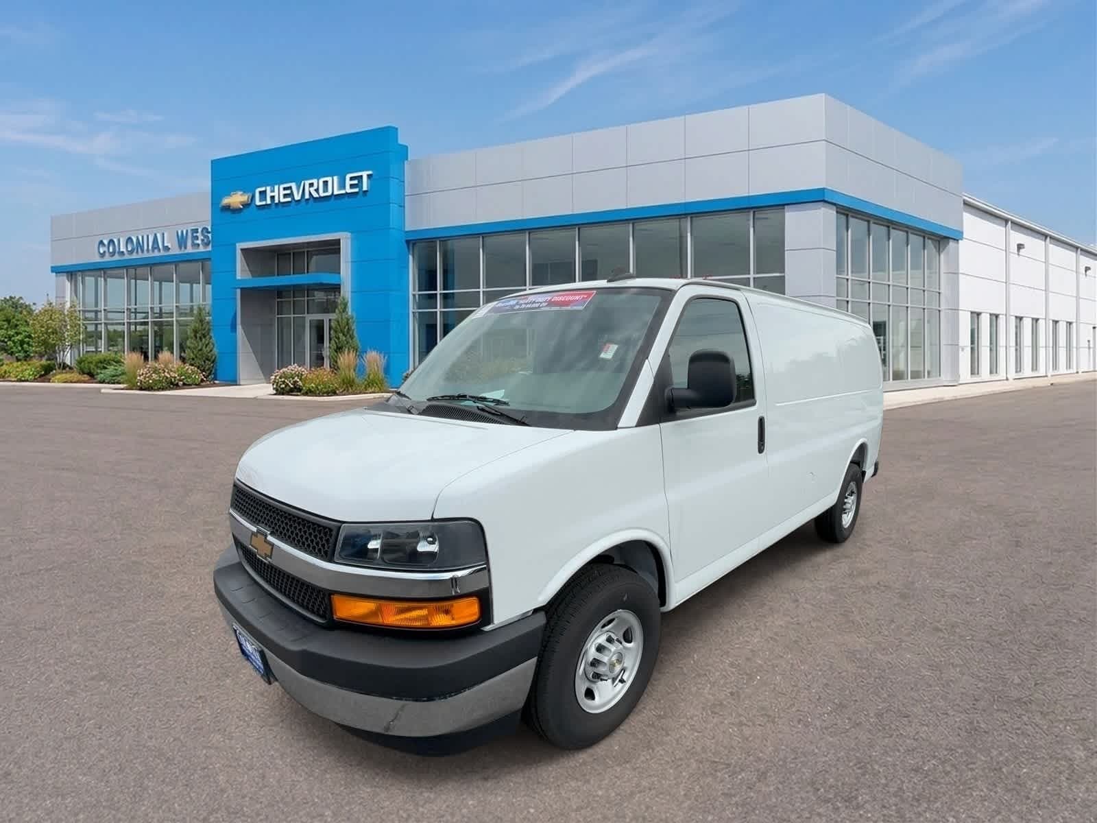 2025 Chevrolet Express Cargo Van Base — photo 1 of 30