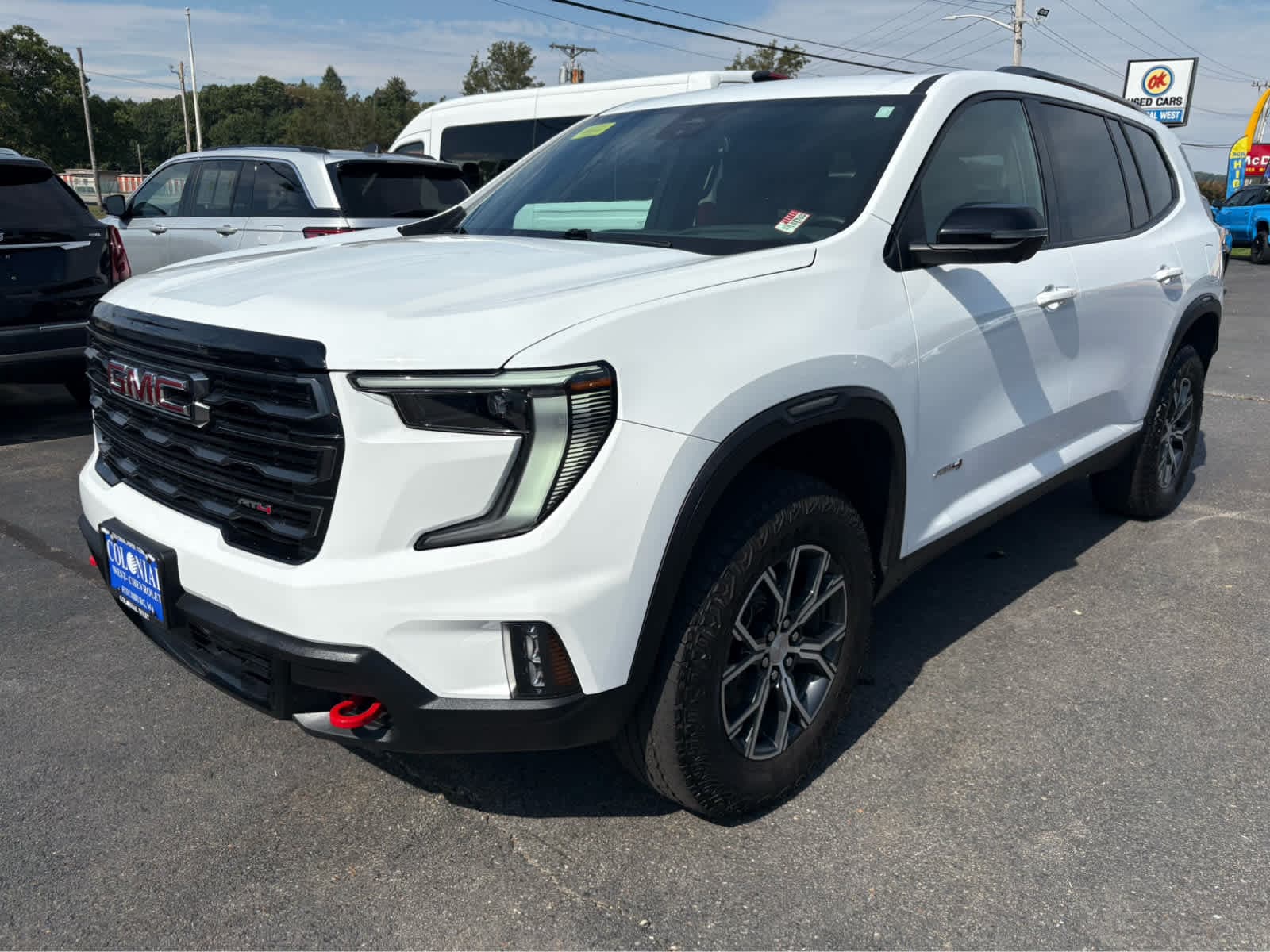 2024 GMC Acadia AWD AT4 — photo 1 of 29