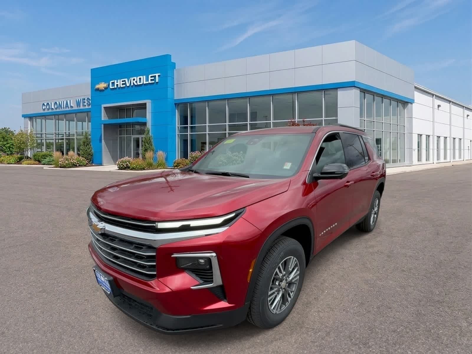 2026 Chevrolet Traverse AWD LT — photo 1 of 33