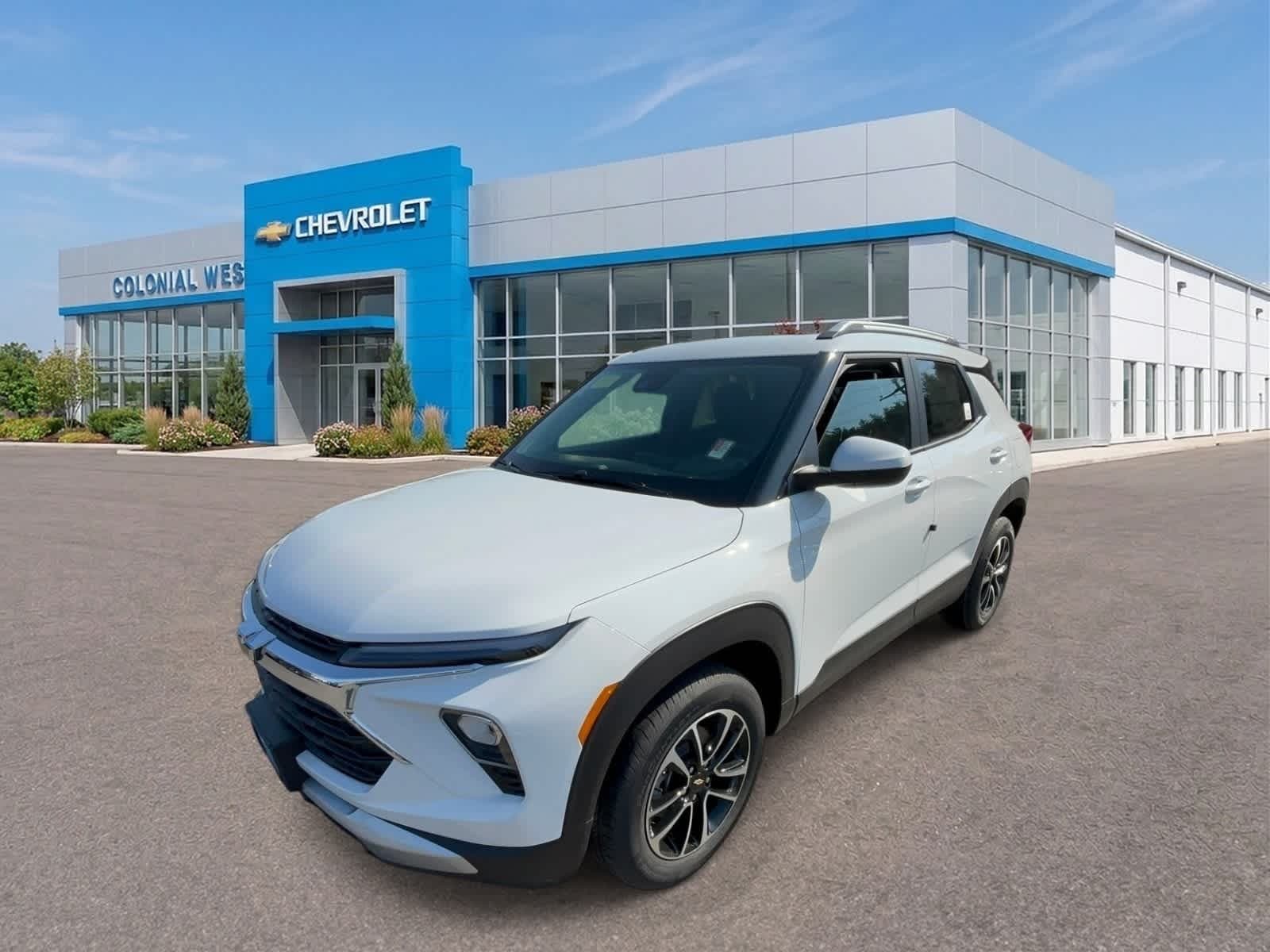 2026 Chevrolet Trailblazer LT — photo 1 of 32