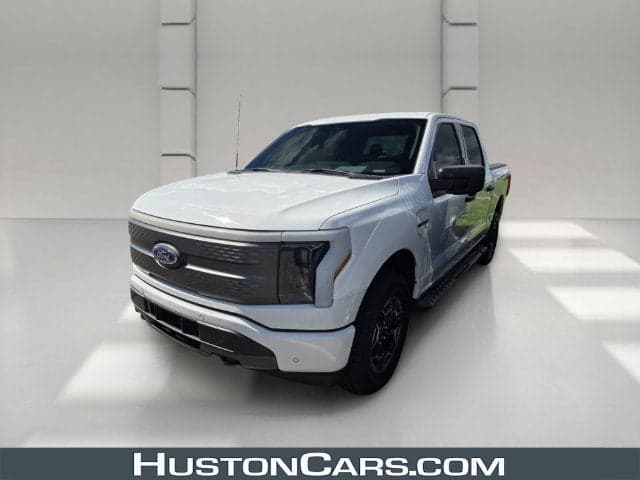 2022 Ford F-150 Lightning Pro — photo 1 of 3