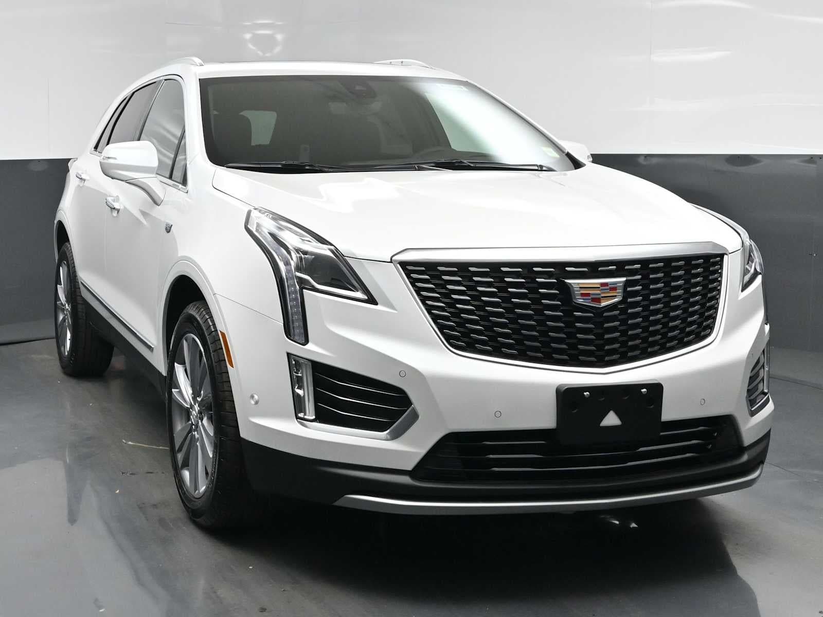 2026 Cadillac XT5 AWD Premium Luxury — photo 1 of 29