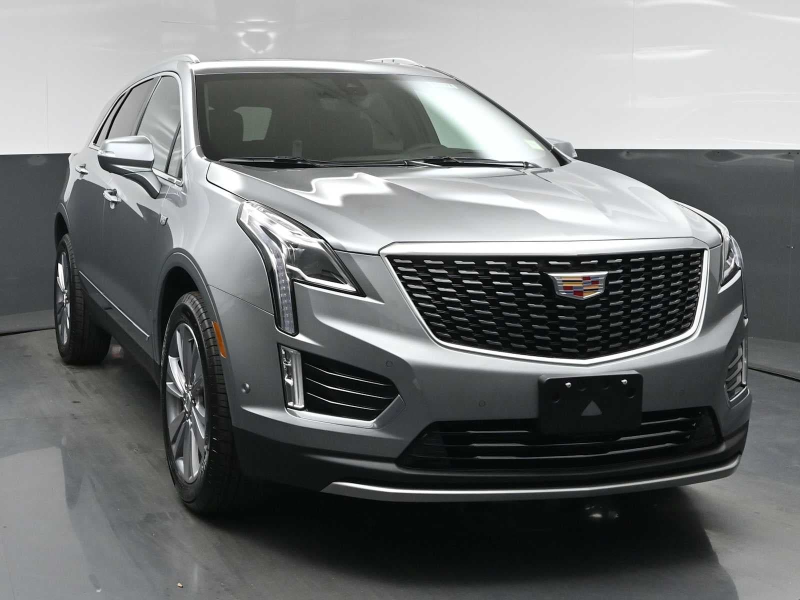 2026 Cadillac XT5 AWD Premium Luxury — photo 1 of 29
