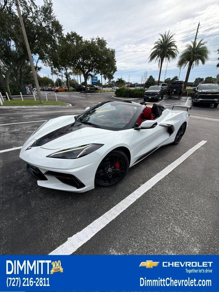 2022 Chevrolet Corvette 2LT — photo 1 of 35