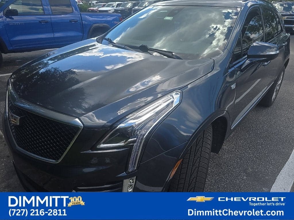 2020 Cadillac XT5 Sport AWD — photo 1 of 21