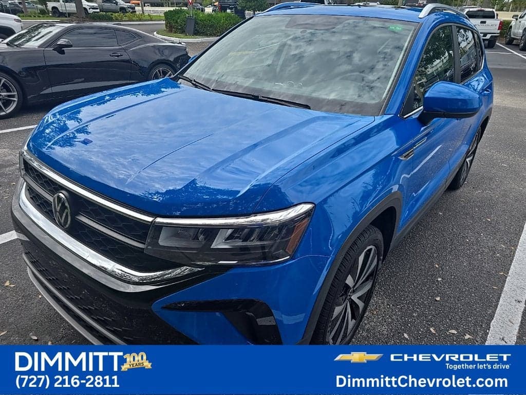 2022 Volkswagen Taos SE — photo 1 of 13