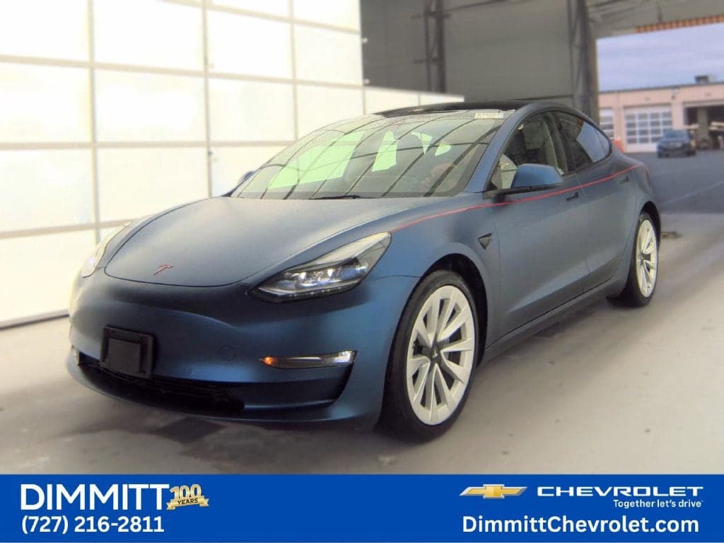 2022 Tesla Model 3 Long Range — photo 1 of 3
