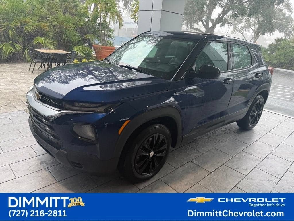 2022 Chevrolet Trailblazer LS — photo 1 of 21