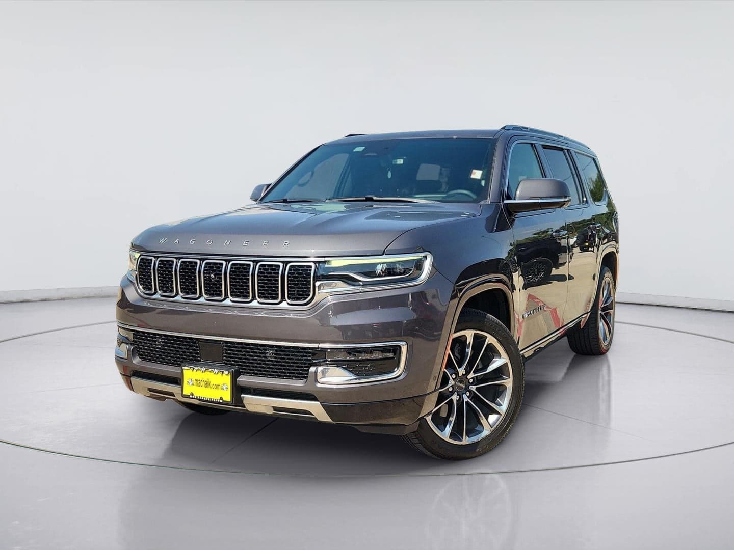 2022 Jeep Wagoneer Series III — photo 1 of 47