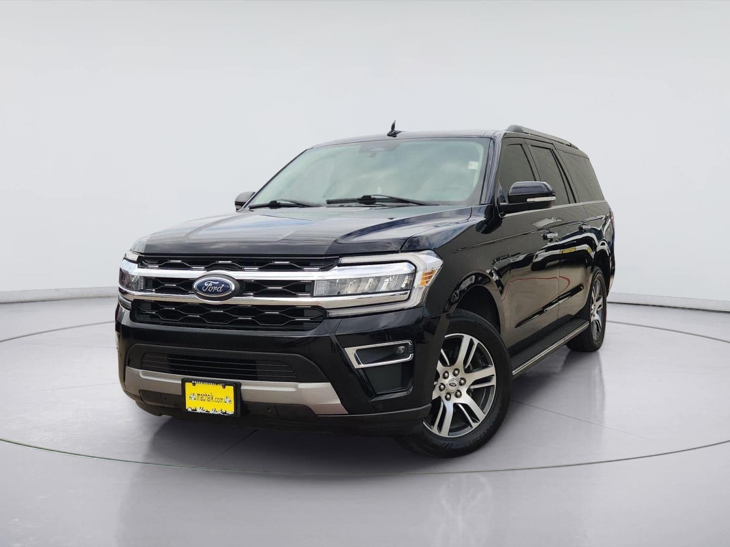 2023 Ford Expedition Max Limited — photo 1 of 52