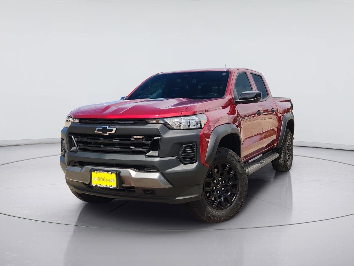 2026 Chevrolet Colorado 4WD Trail Boss — photo 1 of 44