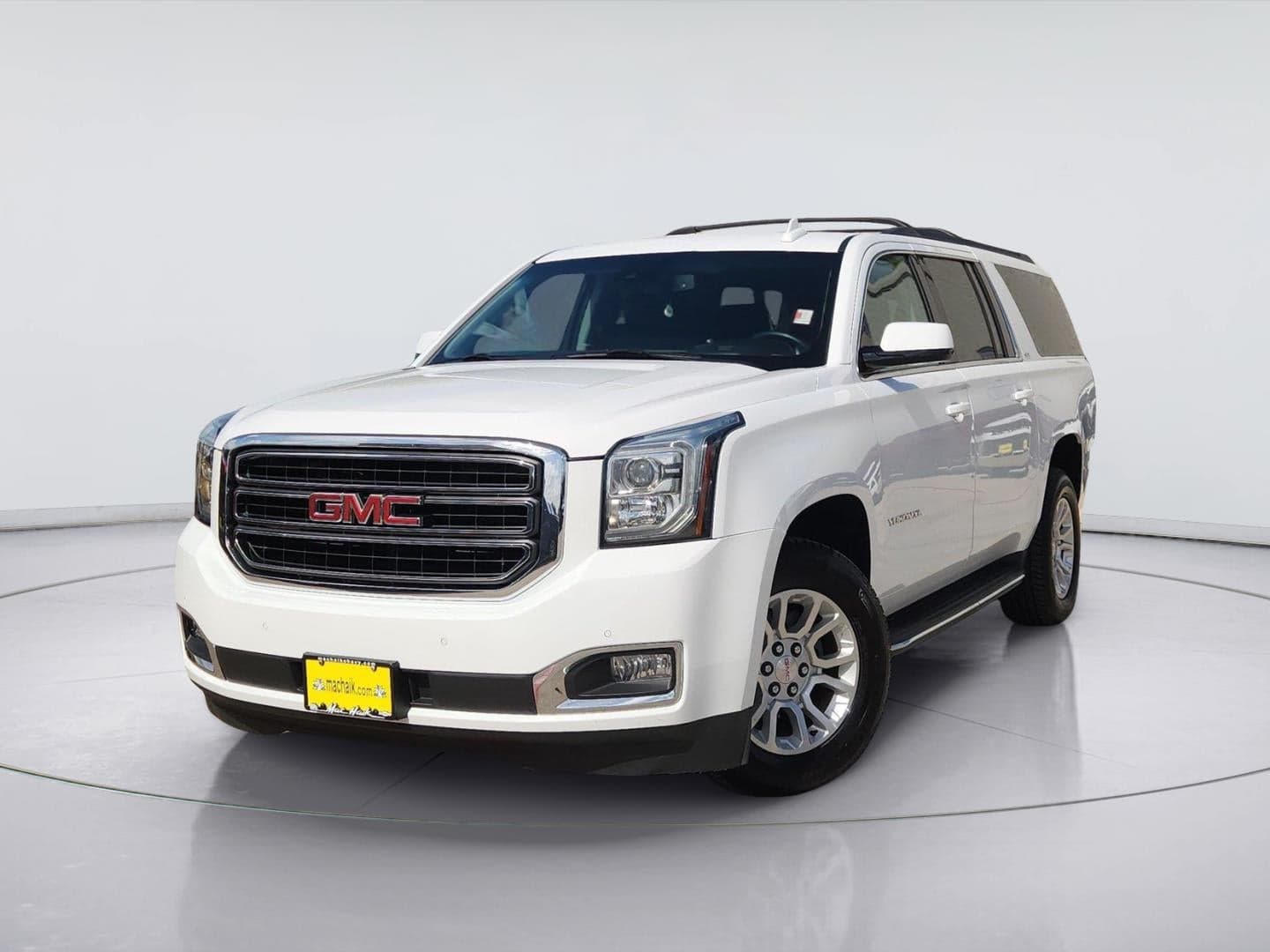 2019 GMC Yukon XL SLT — photo 1 of 47