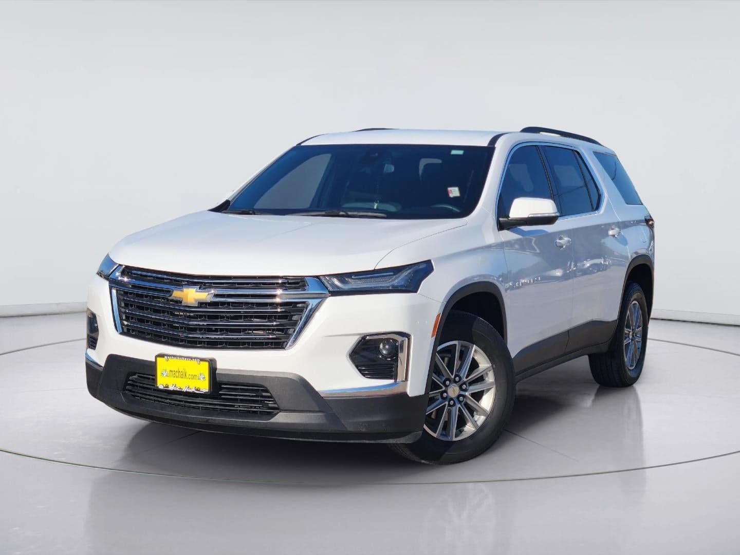2023 Chevrolet Traverse LT Cloth — photo 1 of 5