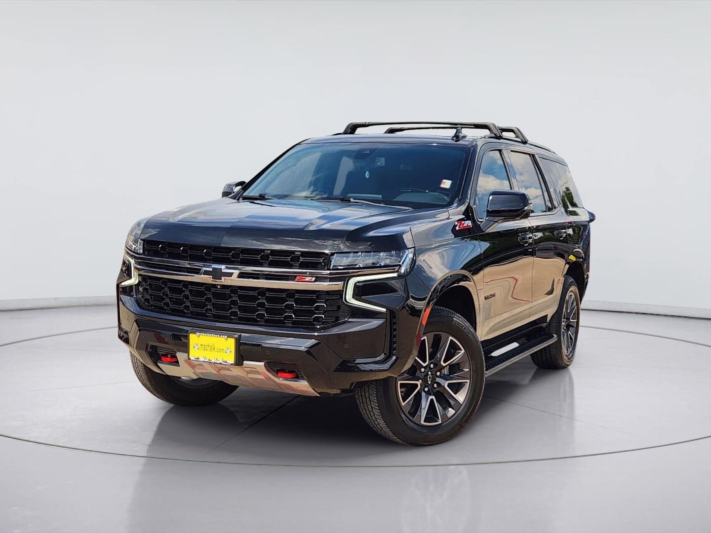 2022 Chevrolet Tahoe Z71 — photo 1 of 44
