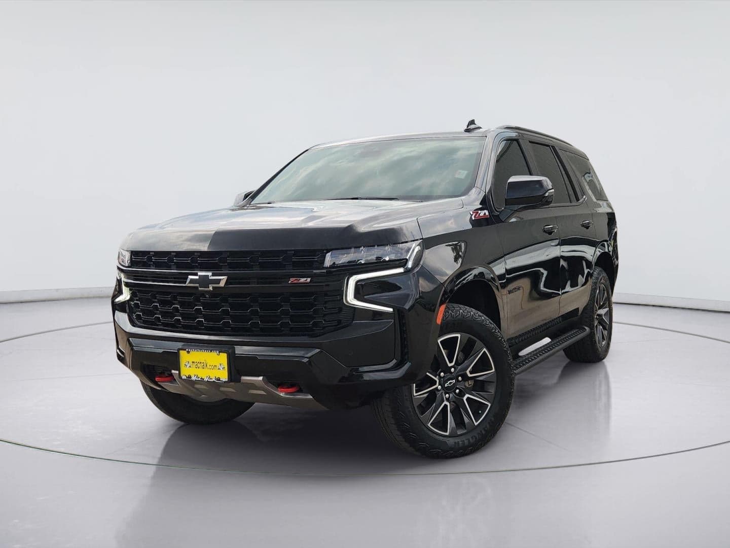 2024 Chevrolet Tahoe Z71 — photo 1 of 46