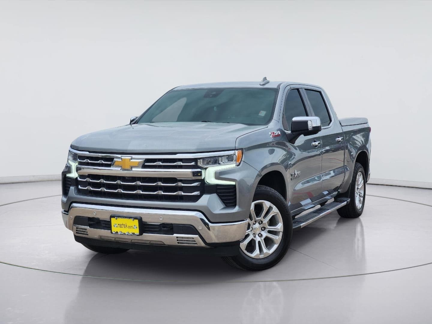 2023 Chevrolet Silverado 1500 LTZ — photo 1 of 5