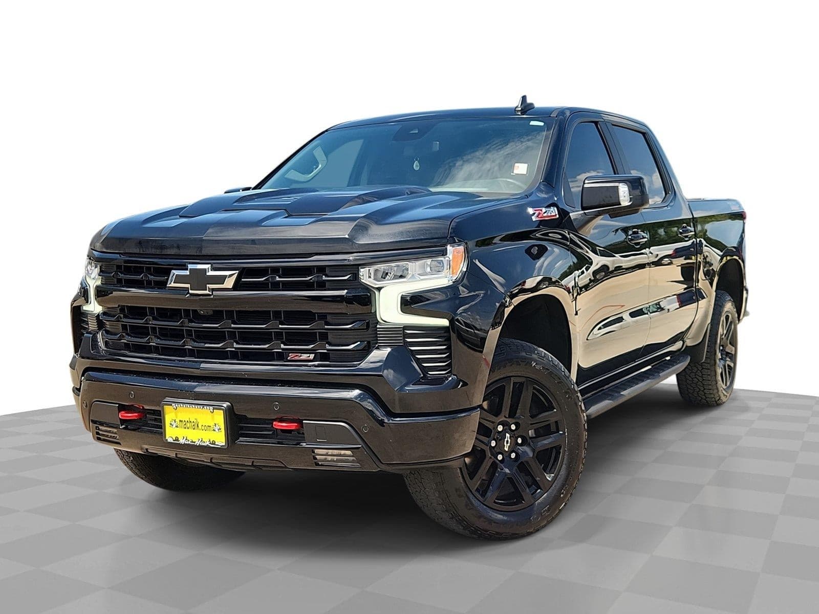 2025 Chevrolet Silverado 1500 LT Trail Boss — photo 1 of 17