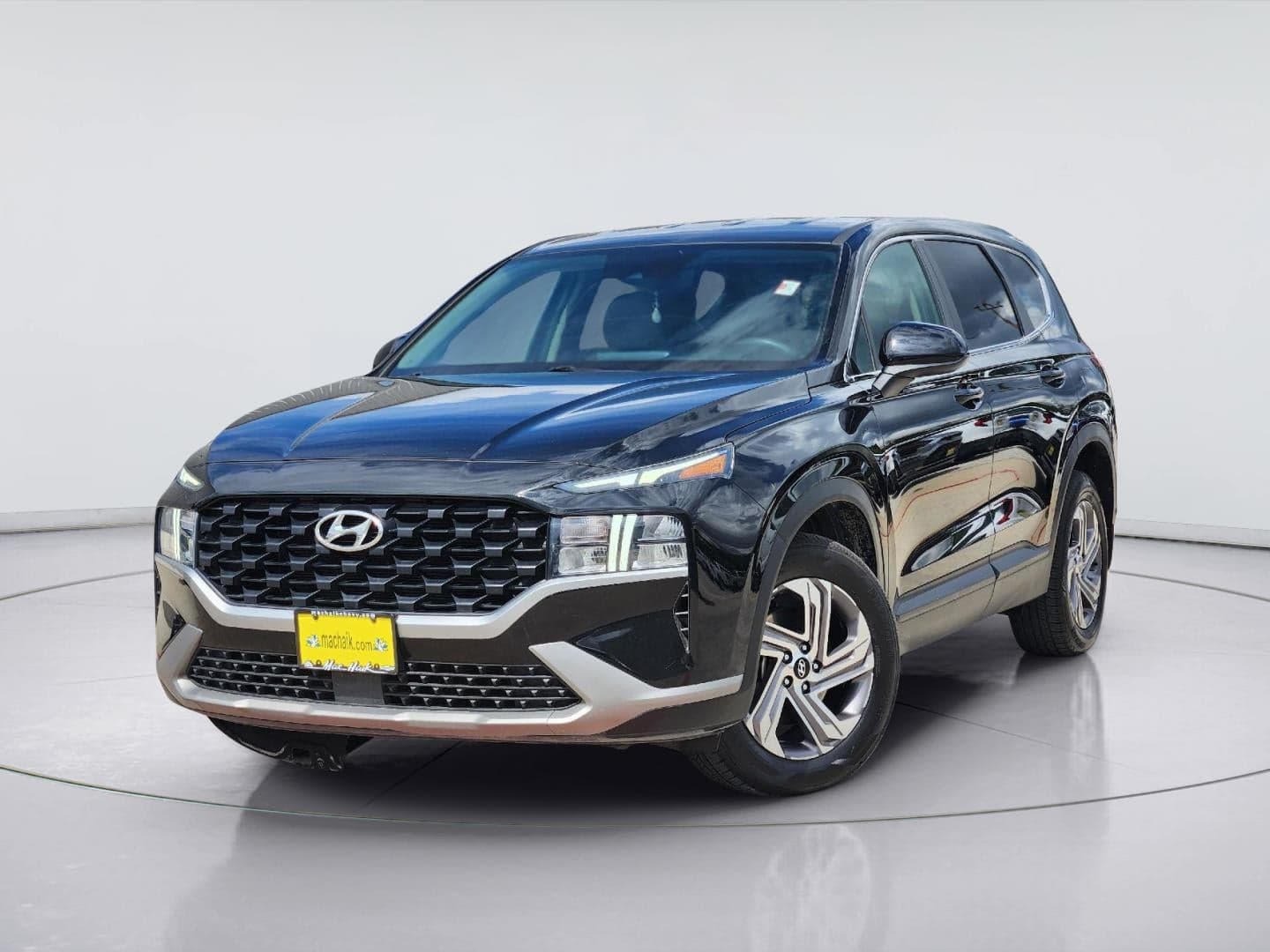 2023 Hyundai Santa Fe SE — photo 1 of 43