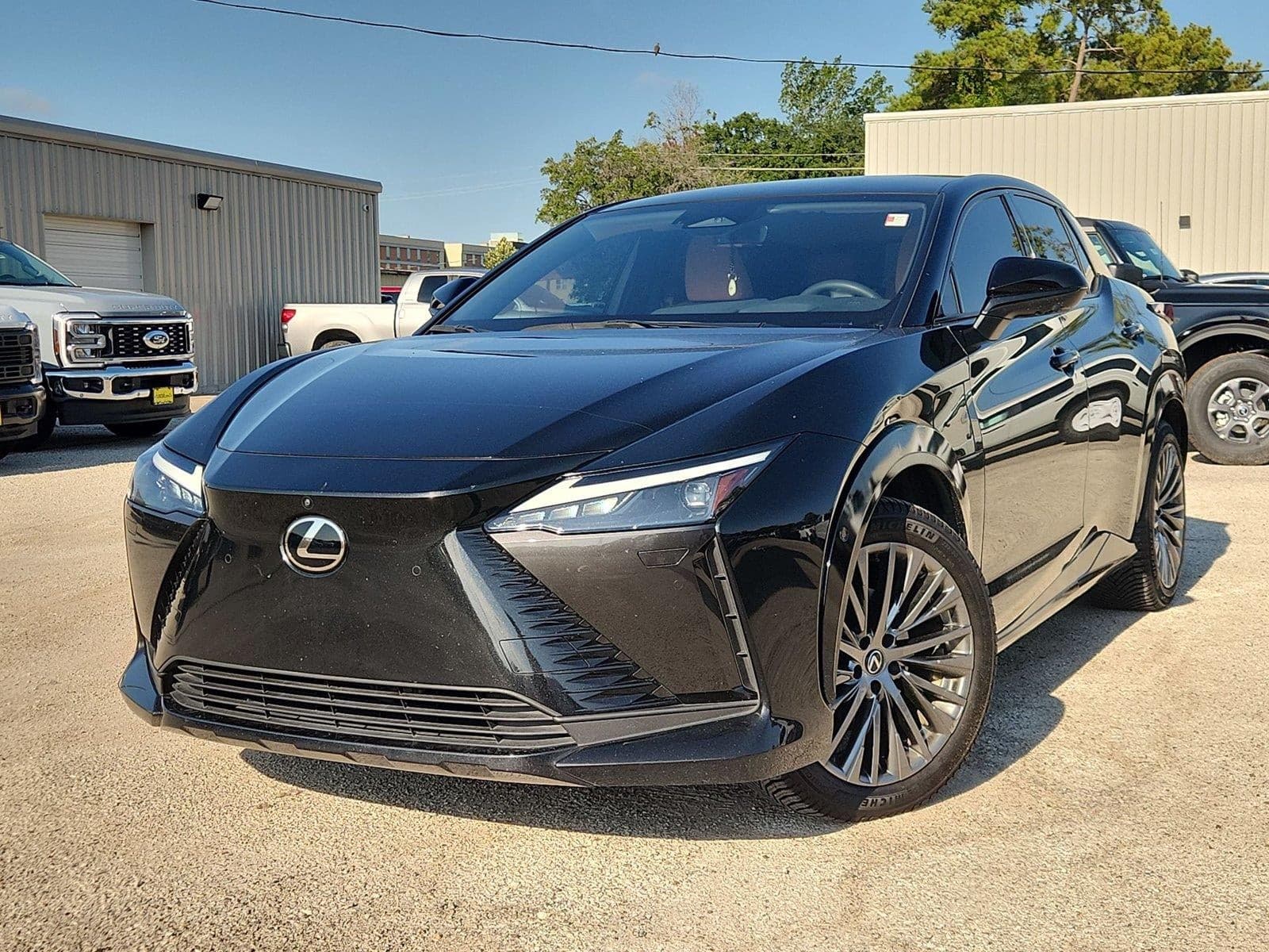 2023 Lexus RZ RZ 450e Luxury — photo 1 of 46
