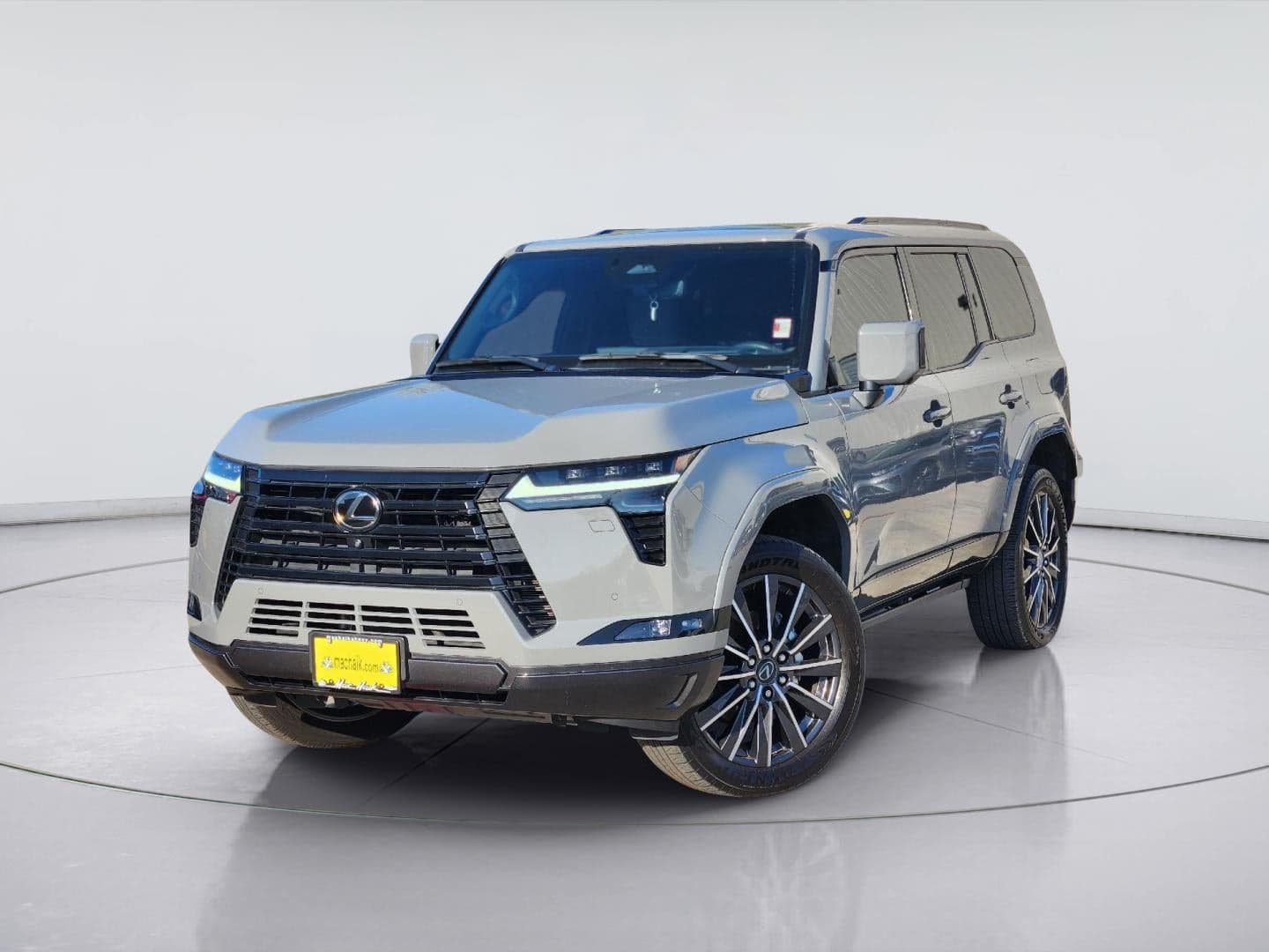 2025 Lexus GX GX 550 Luxury — photo 1 of 45
