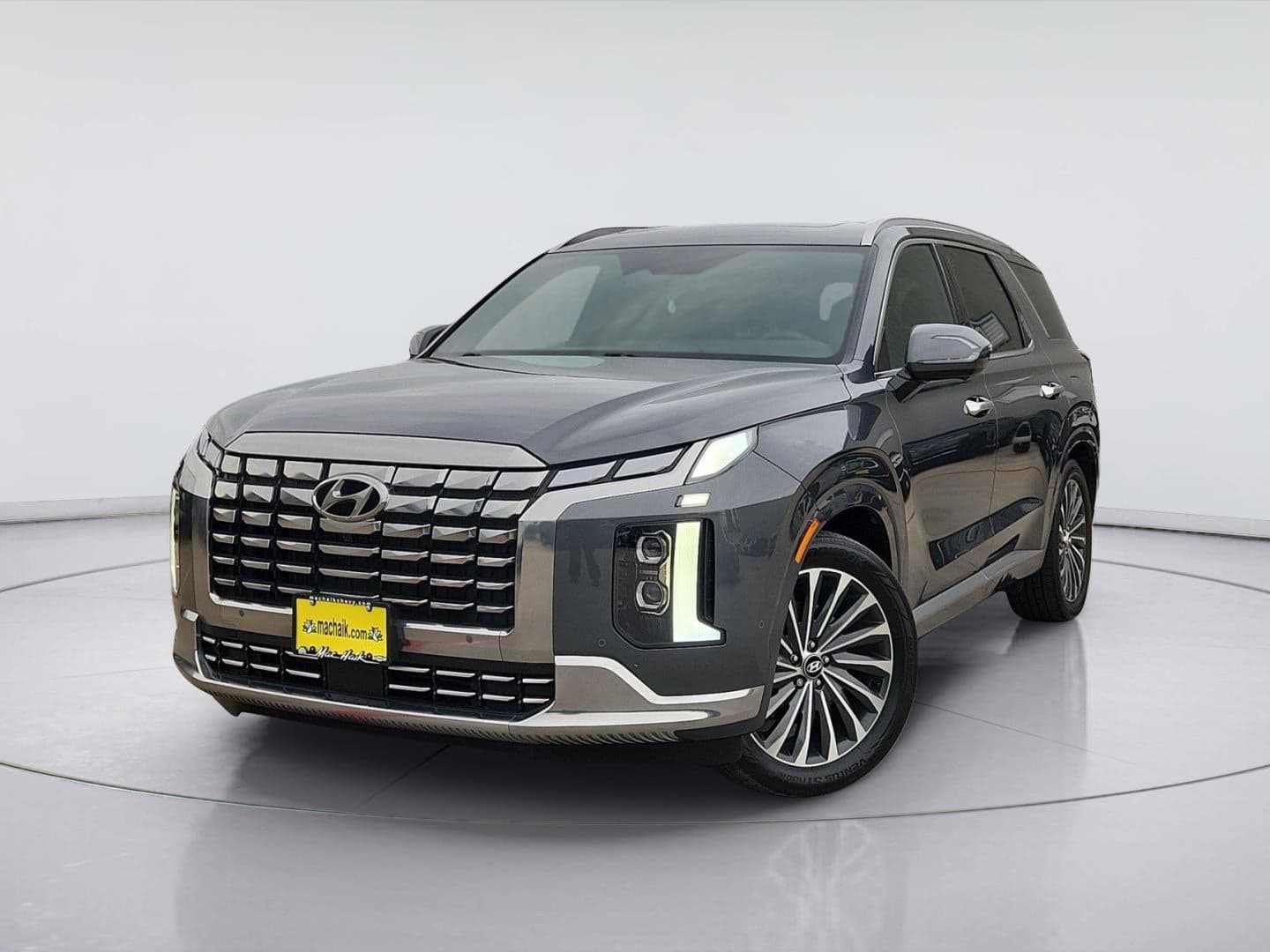 2025 Hyundai Palisade Calligraphy — photo 1 of 48
