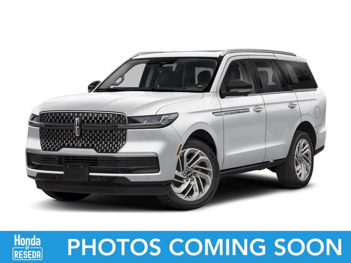 2025 Lincoln Navigator Reserve — photo 1 of 5