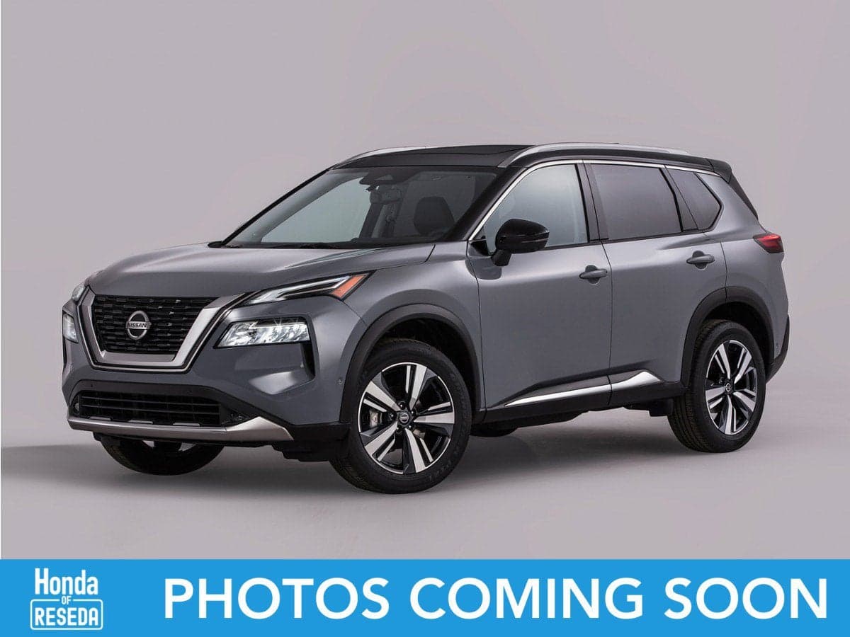 2023 Nissan Rogue SV — photo 1 of 5