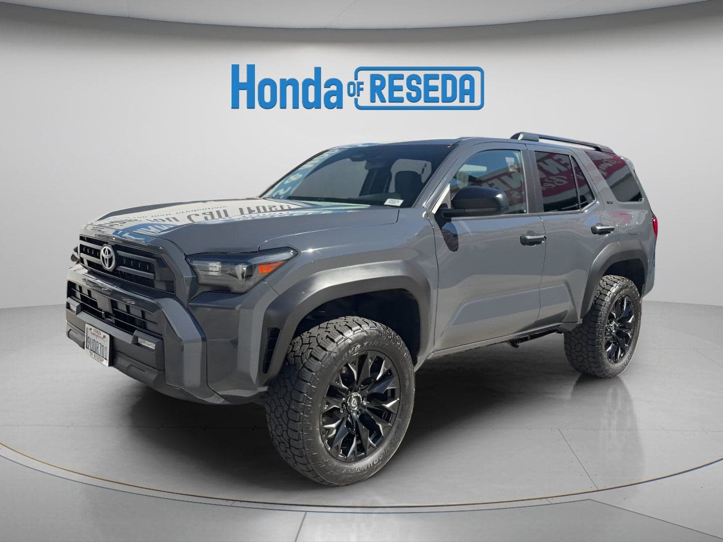 2025 Toyota 4Runner SR5 — photo 1 of 5