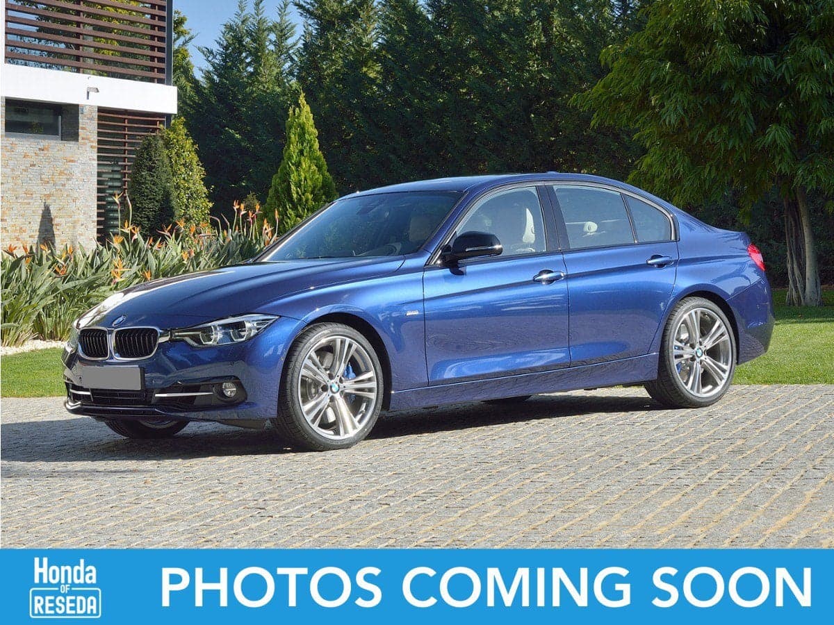 2016 BMW 3 Series 328i xDrive — photo 1 of 5